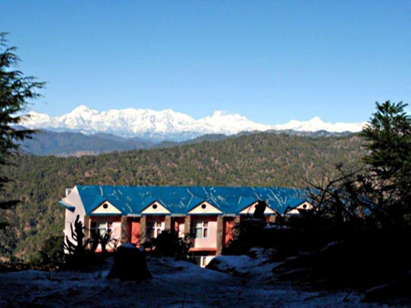 Clarks Inn Binsar Buitenkant foto